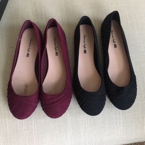 Black and maroon American eagle flats